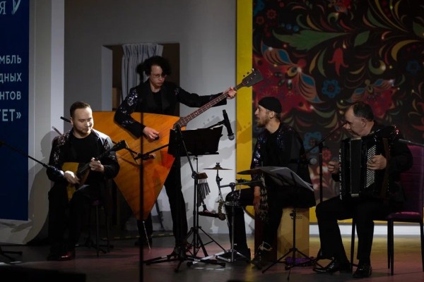 
									«Ангара», собака-робот и трехметровый скелет: чем омичей может удивить выставка на ВДНХ? 