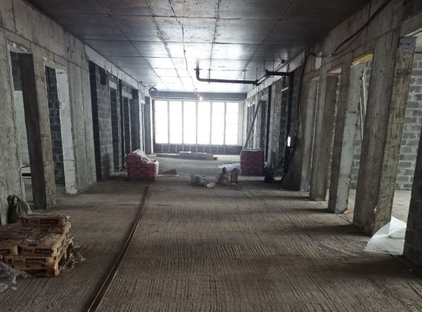 
									Кротт проверил ход строительства двух школ в Омске 