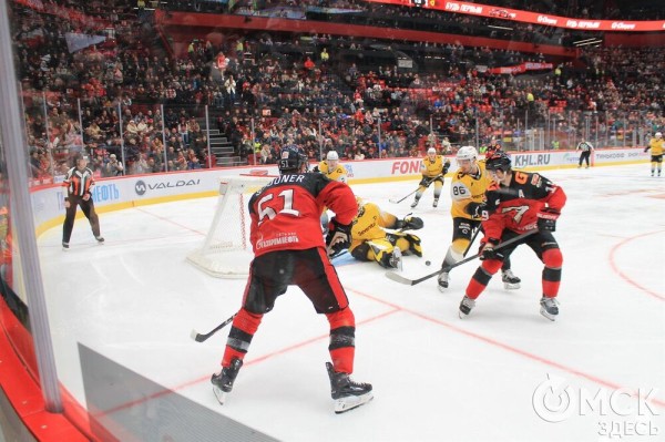 Шайба Райана Спунера принесла "Авангарду" седьмую победу подряд