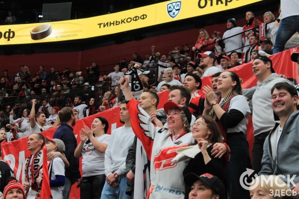 Шайба Райана Спунера принесла "Авангарду" седьмую победу подряд