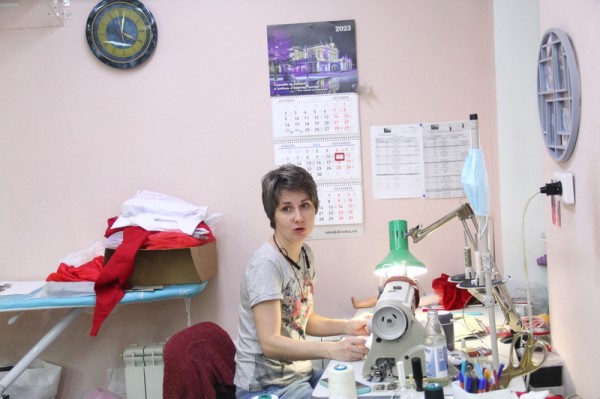 
									Закулисье Омской драмы: трюм сцены, актерские приметы и кирпич Достоевского 