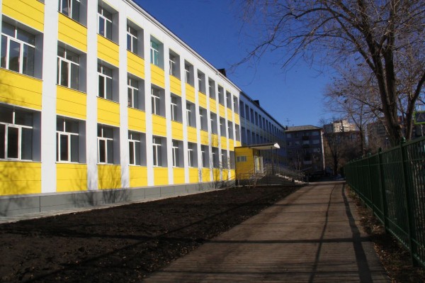 Шелест проверил, как проводится капитальный ремонт в школе и гимназии
Шелест проверил, как проводится капитальный ремонт в школе и гимназии