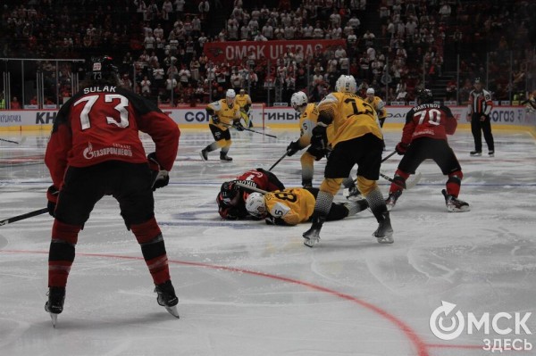 Шайба Райана Спунера принесла "Авангарду" седьмую победу подряд