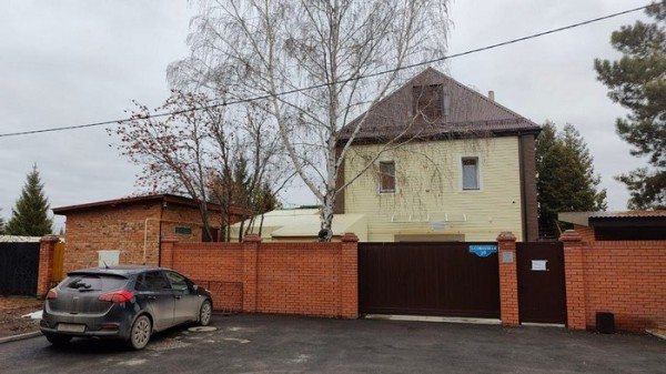 
									Бывший инженер «Полета» открыл под Омском крутую винодельню 