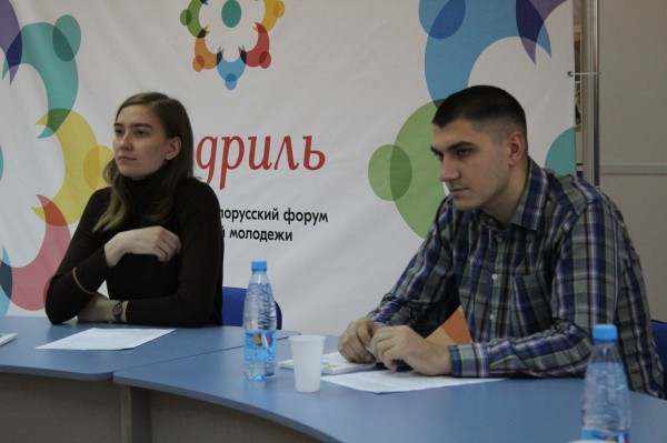 
									В Омском ГАУ прошел круглый стол «Белорусское и русское село глазами молодежи» 