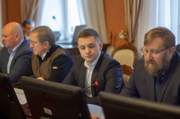 
									«Новые люди» намерены узаконить охрану деревьев   