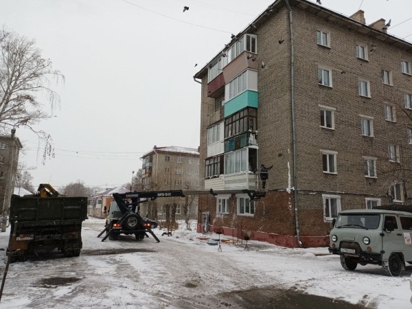 
									Жителям омской многоэтажки, которую затопило кипятком, выплатят компенсацию 