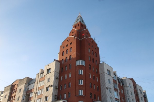 
									«Мечта должна стоить дорого»: раскрыты секреты «башен Сакена» в центре Омска 