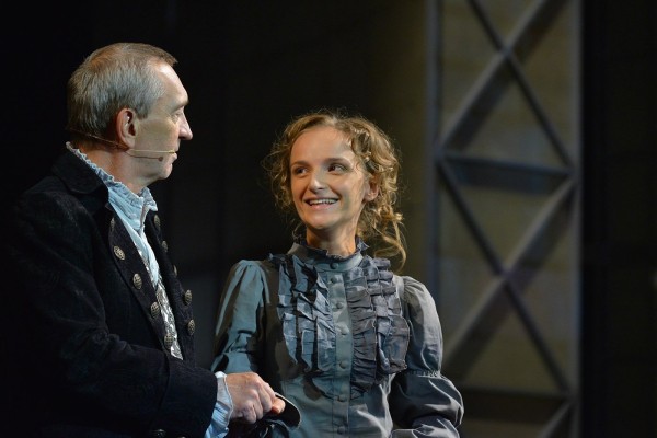 "Воздух" с Безруковым, "Вызов-2", котики и Мальдивы. Актриса Омской драмы Кристина Лапшина рассказала о роли в кино и мечтах