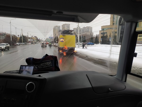 
									В Омске на Красном Пути встали троллейбусы 