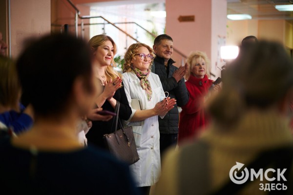 "Химия между нами": как фотопроект объединил врачей и их бывших пациентов
