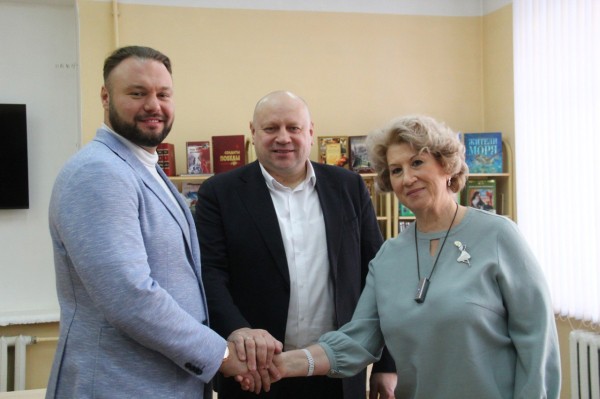 
									Омский меценат поможет отремонтировать свою родную школу 