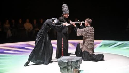 Лев Степаненко: «Омский музтеатр в раздумье, кого выбирать: антихриста или путь дао»