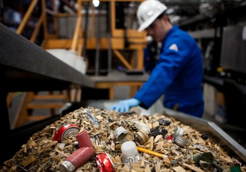 В Омской области построят три мусороперерабатывающих завода