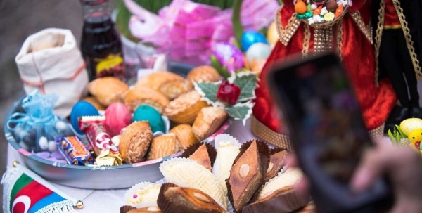 Теперь парит над землёй. В Омске обустраивают новое место для чайной юрты