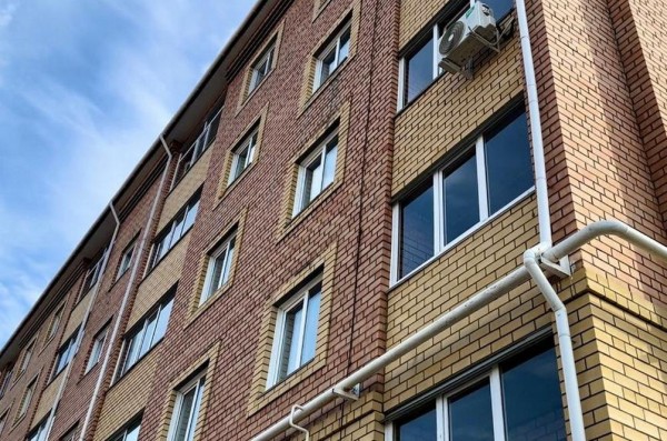 Прокуратура организовала проверку из-за затопленной омской многоэтажки  
									Прокуратура организовала проверку из-за затопленной омской многоэтажки