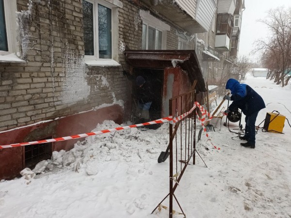 
									Жителям омской многоэтажки, которую затопило кипятком, выплатят компенсацию 