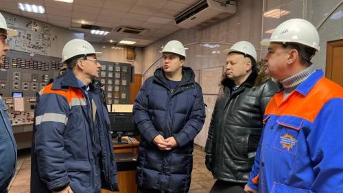 Виталий Хоценко: «В некоторых квартирах Омска так и не стало тепло. Держу вопрос на личном контроле»