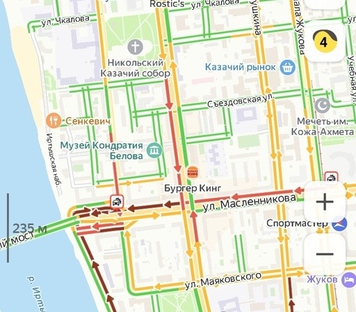 
									Омск встал в предновогодние пробки 