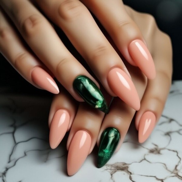 Маникюр 2024: идеи для дизайна, сгенерированные нейросетью