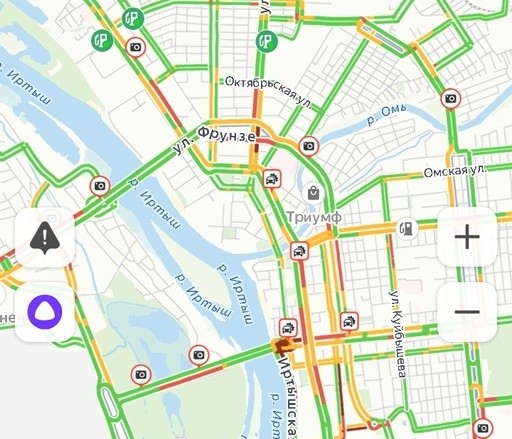 
									Омск встал в предновогодние пробки 