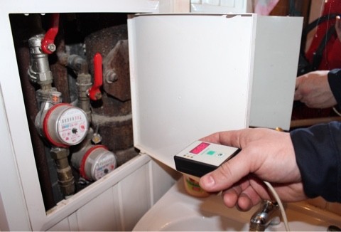 Осторожно мошенники: кто и когда должен проверять счетчики воды?  
									Осторожно мошенники: кто и когда должен проверять счетчики воды?