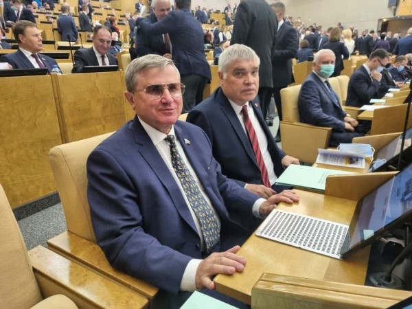 
									Смолин заявил о кадровом кризисе среди педагогов 