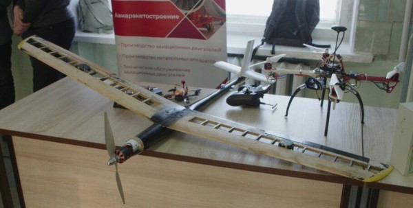 Водородный автомобиль, беспроводная зарядка и эхоскоп. Чем удивили омские студенты на научной конференции