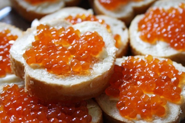 
									В России утвердили обязательную маркировку икры 