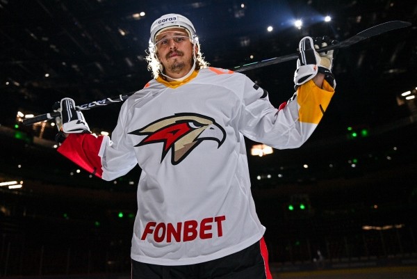 
									Омский «Авангард» отправил в «Адмирал» своего легионера 