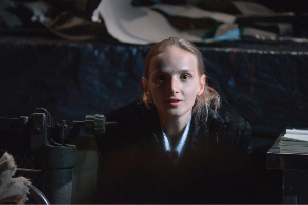 "Воздух" с Безруковым, "Вызов-2", котики и Мальдивы. Актриса Омской драмы Кристина Лапшина рассказала о роли в кино и мечтах