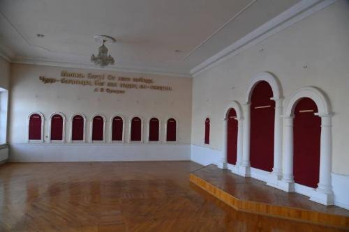 Хоценко поручил начать процедуру экспертизы зданий Омского кадетского корпуса