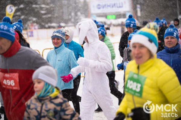 Все бегут, и я бегу. Как подготовиться к Рождественскому полумарафону