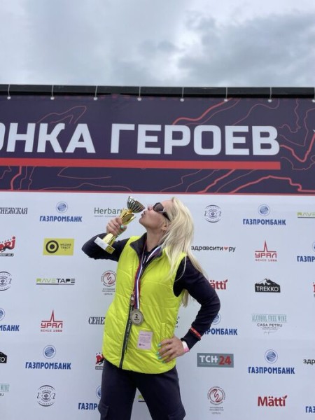 "Девушка, вы не могли сказать, что сейчас будет яма?!". Реальные истории из жизни стюардессы