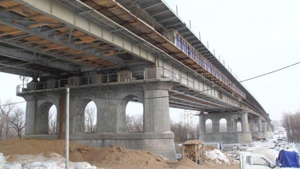 Ленинградский мост будут полностью перекрывать дважды в неделю