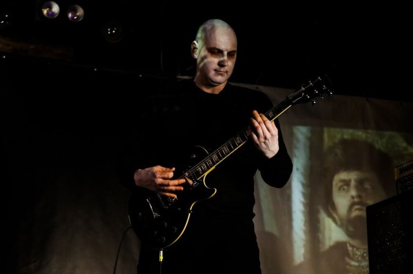 "Твоя группа" ждёт тебя. Омичи зажгли танцпол в популярном омском баре