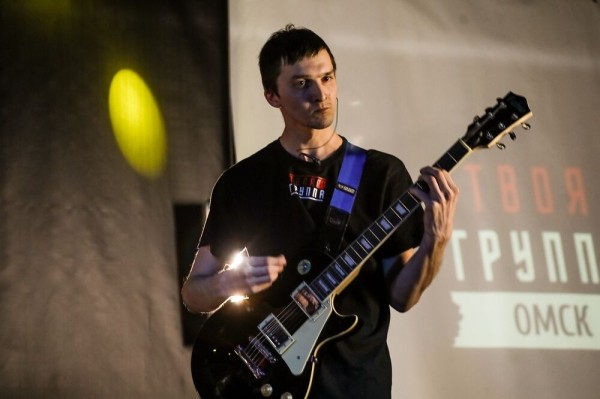 "Твоя группа" ждёт тебя. Омичи зажгли танцпол в популярном омском баре