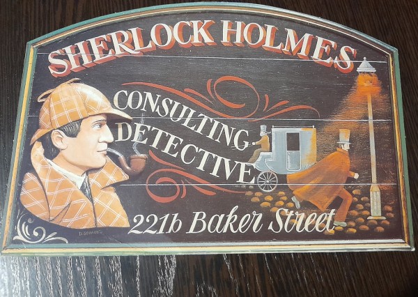 Шерлок Холмс, "Властелин колец" и остров в Ла-Манше: как собрать тысячу открыток со всего мира Шерлок Холмс, "Властелин колец" и остров в Ла-Манше: как собрать тысячу открыток со всего мира