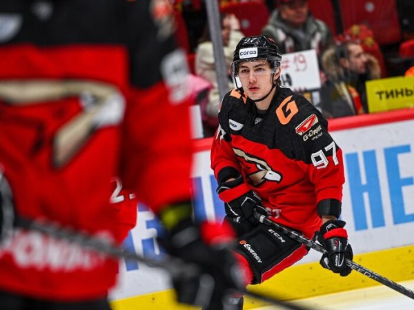 Рекордная шайба Буше помогла "Авангарду" победить "Ладу"