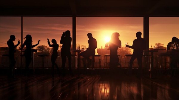 Уйти в закат или устроить вечеринку. Правила этикета при увольнении