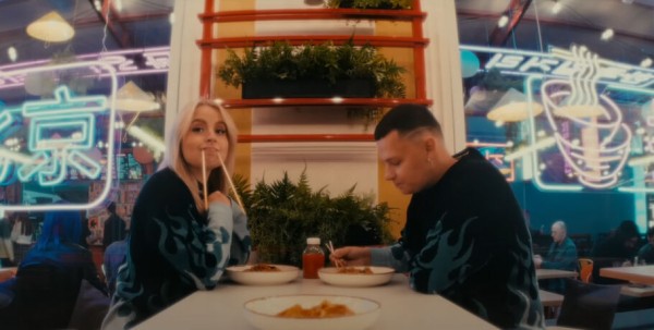 Песня омской группы "5УТРА" вновь попала в музыкальный чарт