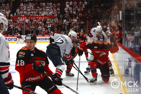 Победа над "Металлургом" вывела "Авангард" в лидеры Восточной конференции