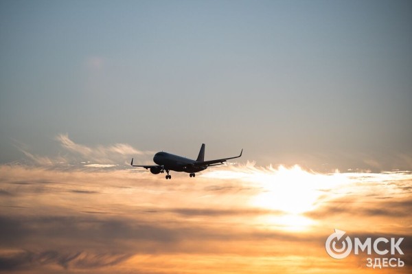 Сильный ветер и нерасторопные пассажиры. Почему задерживают рейсы в омском аэропорту?