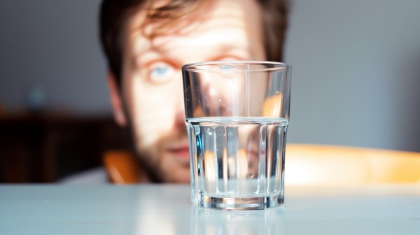 Улыбаемся и машем. Как за один день стать счастливее