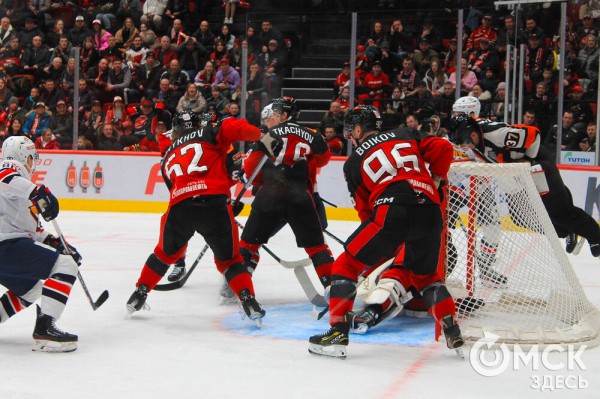 Победа над "Металлургом" вывела "Авангард" в лидеры Восточной конференции