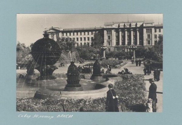 Сквер напротив ОмГУПСа обновят в стиле советского ретро Сквер напротив ОмГУПСа обновят в стиле советского ретро