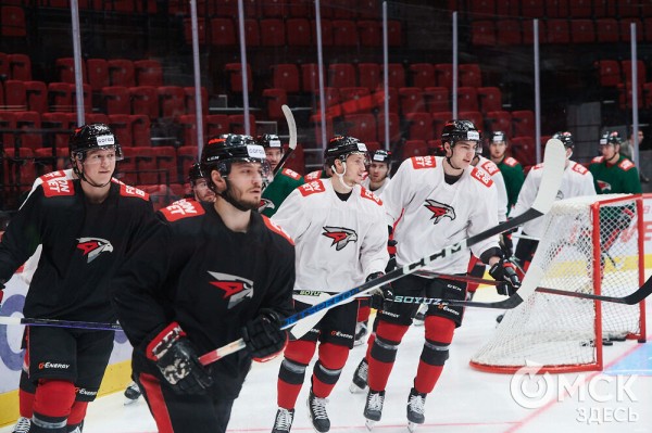 Идём на серьёзную "Ладу". Как "Авангард" готовится к плей-офф Идём на серьёзную "Ладу". Как "Авангард" готовится к плей-офф