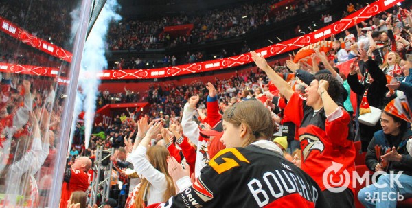 "Авангард" уступил "Трактору" в предпоследнем туре регулярного чемпионата КХЛ