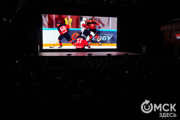 Документалистика с душой: в Омске презентовали фильм о создании Аллеи Олимпийских чемпионов