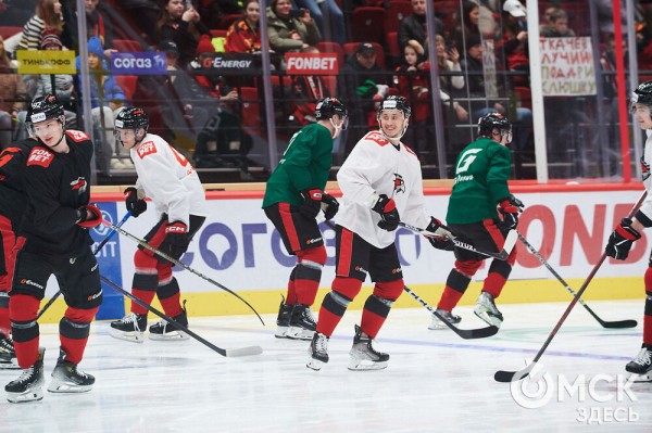 Идём на серьёзную "Ладу". Как "Авангард" готовится к плей-офф Идём на серьёзную "Ладу". Как "Авангард" готовится к плей-офф